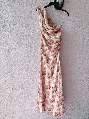 Lucy Paris Women’s Arta Gathered Maxi Dress In Pink Floral satin size Small
